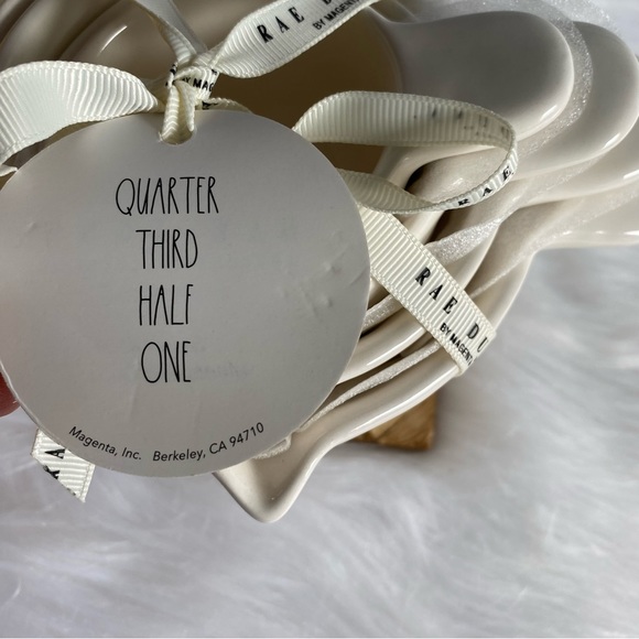 Rae Dunn Nesting Measuring Cups Set - Picture 5 of 5